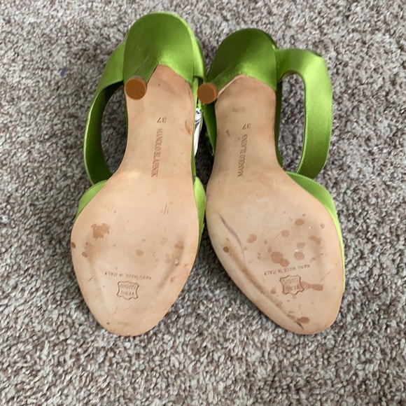 MANOLO BLAHNIK SATIN HEELS - Picture 8 of 14